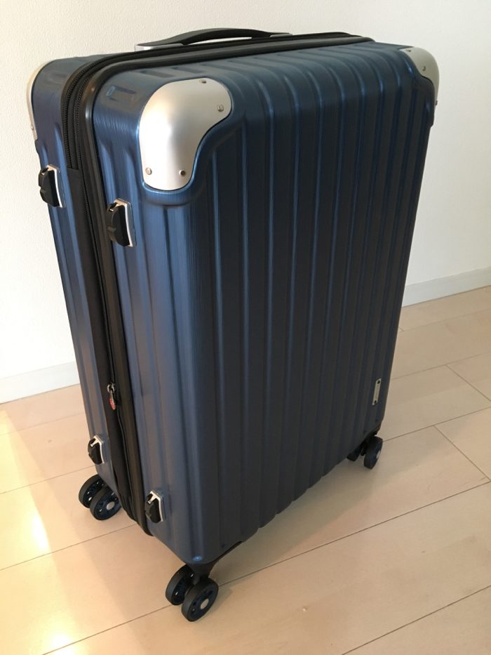 サクセス スーツケース 中型65cm ディープシーへアライン 〜 旅の荷物