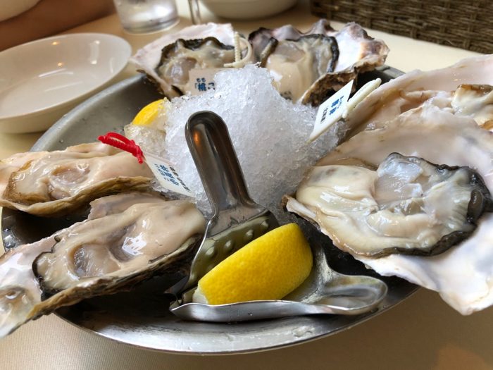 Oyster Bar ジャックポット 品川 東口グランパサージュのカキ専門店でホリデイランチが良かった 品川グルメ 立花岳志が より自由で楽しい人生を追求しシェアするブログ